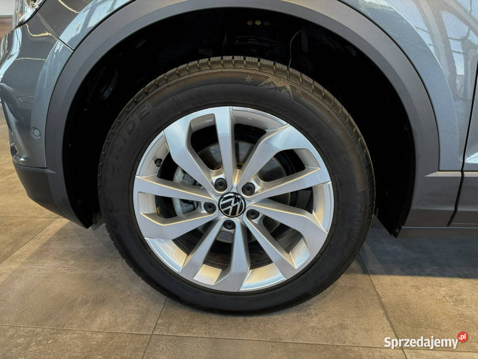 Volkswagen TRoc Life 15TSI 150 DSG 2023 r salon gniazdo USB Myślenice