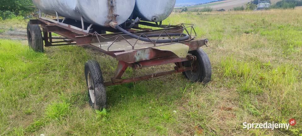 Beczkowóz beczki na wodę Przedborowa sprzedam