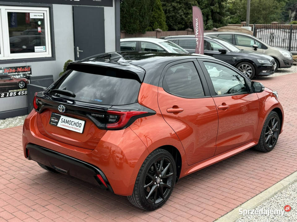 Toyota Yaris Hybryda Gwarancja Automat Salon światła do jazdy dziennej mazowieckie