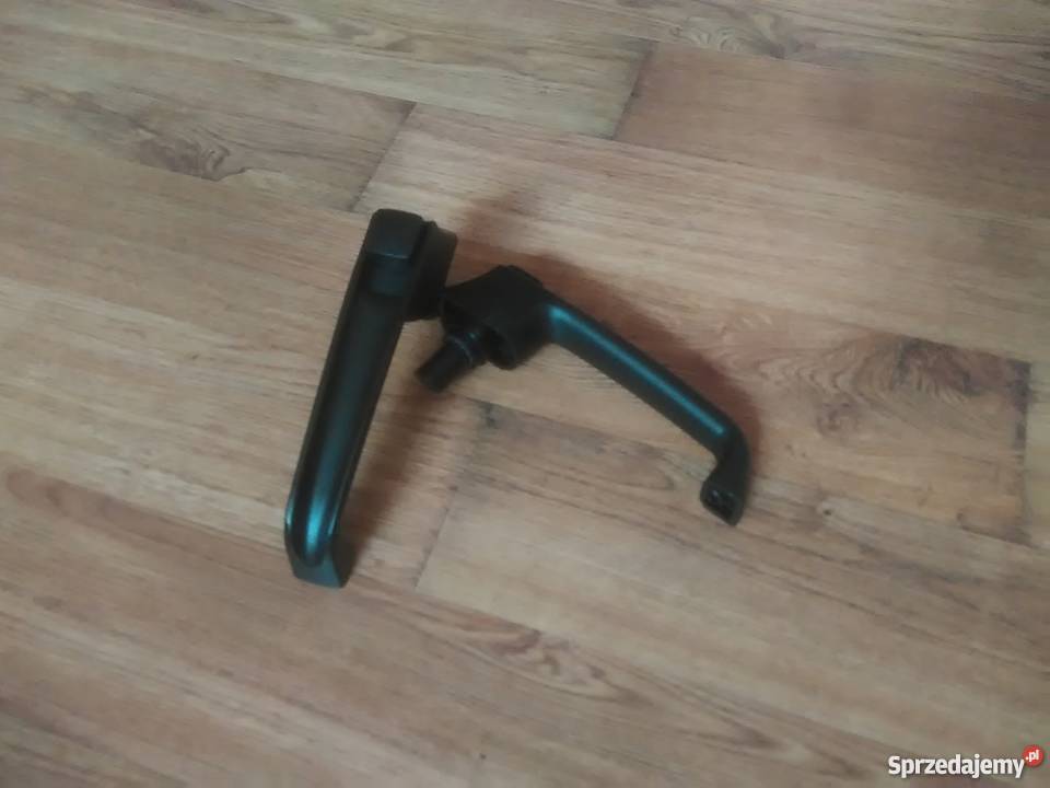 FARM MOT 250D klamka prawych drzwi FAR MOT FARM sprzedam