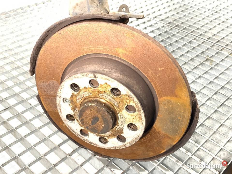 BELKA TYŁ VW GOLF VII Hatchback TYLNA