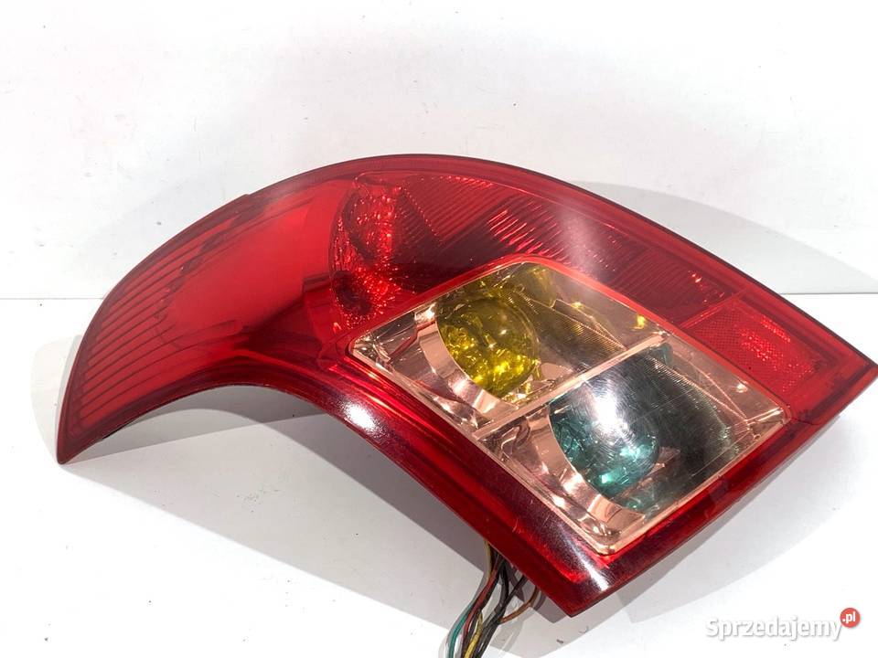 LAMPA LEWY TYŁ SUZUKI SWIFT III Hatchback Motoryzacja podkarpackie