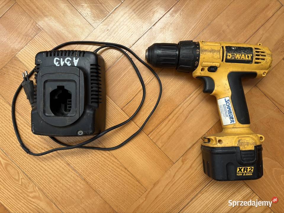 Wiertarkowkrętarka DeWalt DC740KA sprzedam