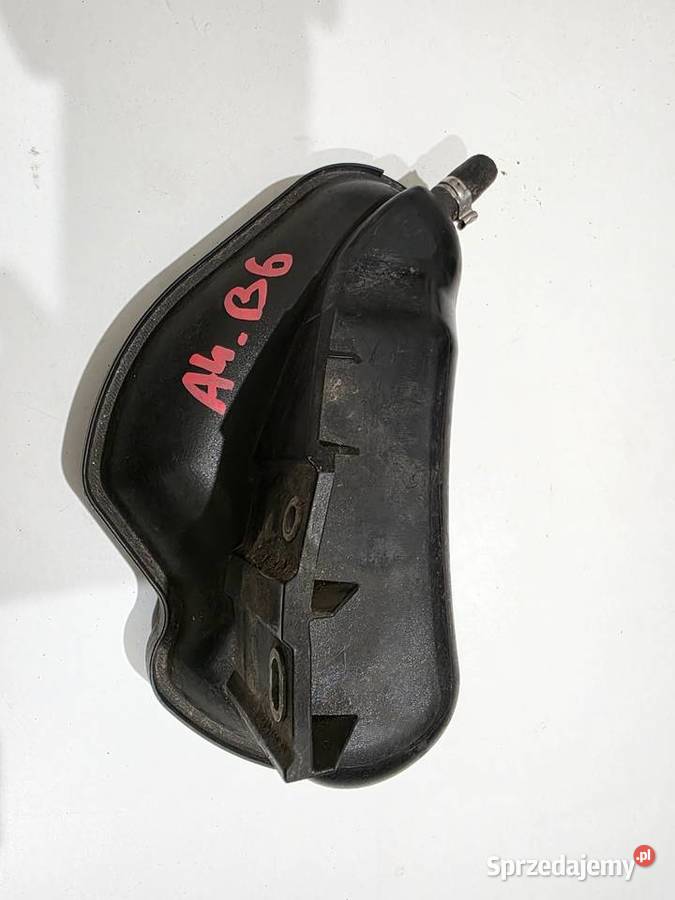 Zbiorniczek podciśnienia Audi a4b6 8D0131541B Iława