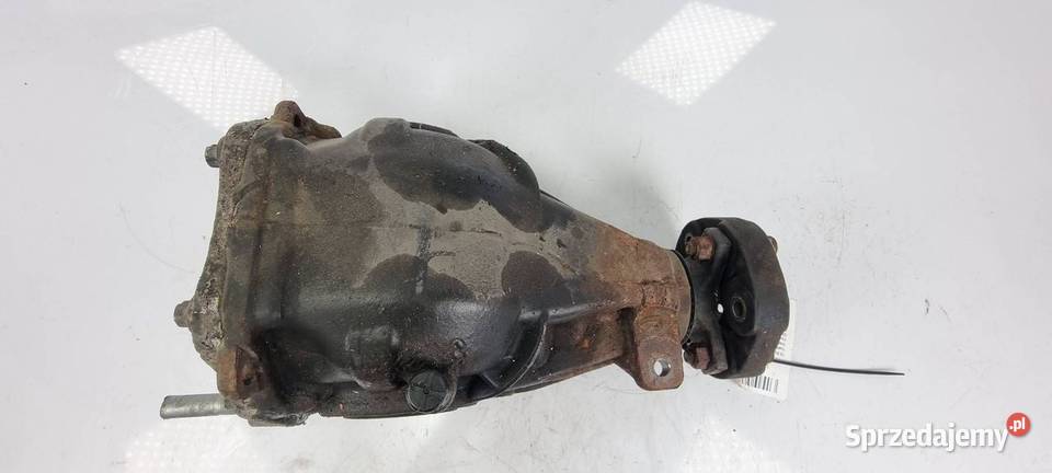 DYFERENCJAŁ TYŁ MERCDESBENZ C 160 A2033510605 osobowe