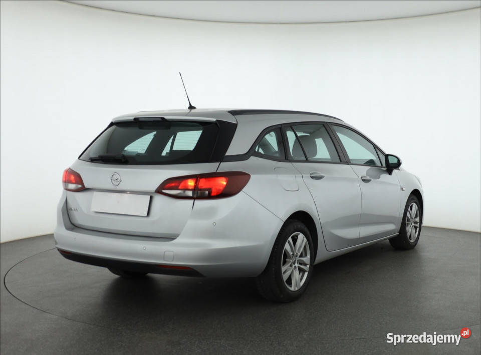 Opel Astra 15 CDTI elektryczne szyby