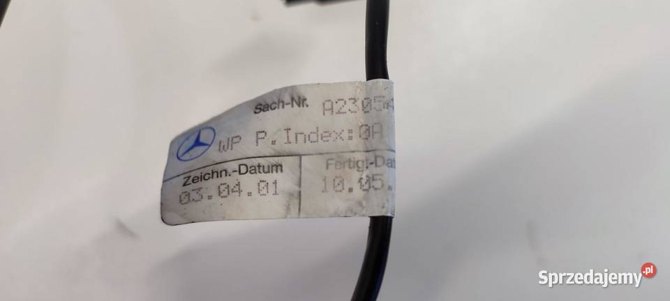MERCEDES SL R230 CIĘGNO SIŁOWNIKA PÓŁKI TYLNEJ