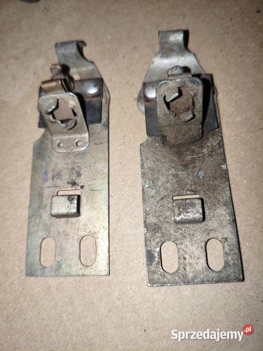 Oryginalna podstawa tylnej lampki K750 M72 wielkopolskie Leszno