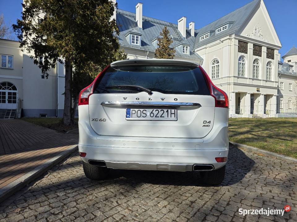 Volvo xc60 24d 4x4 134 przebieg Rok produkcji 2014 sprzedam