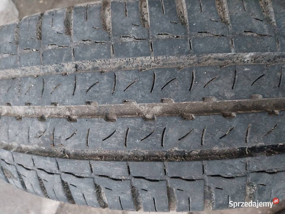 Sprzedam opony letnie 195 70 r15C 4 Pińczów