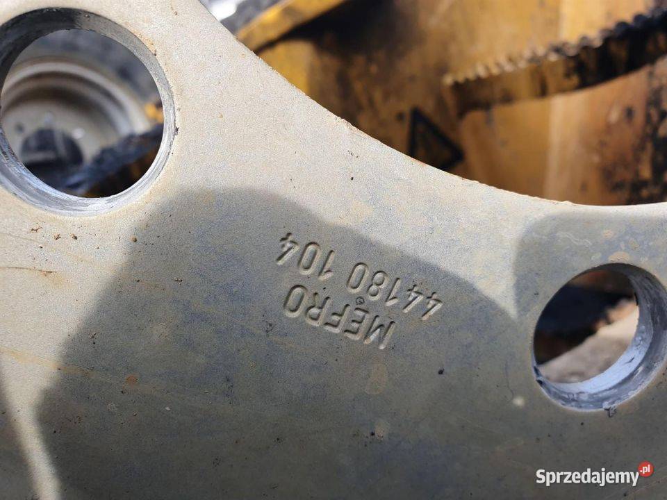 FELGA STALOWA VOLVO L35BZ R20 Pozostałe Części samochodowe kujawsko-pomorskie Lipno