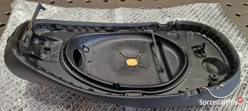 Kanapa siedzisko Vespa Sprint 50 Primavera 50 Warszawa sprzedam