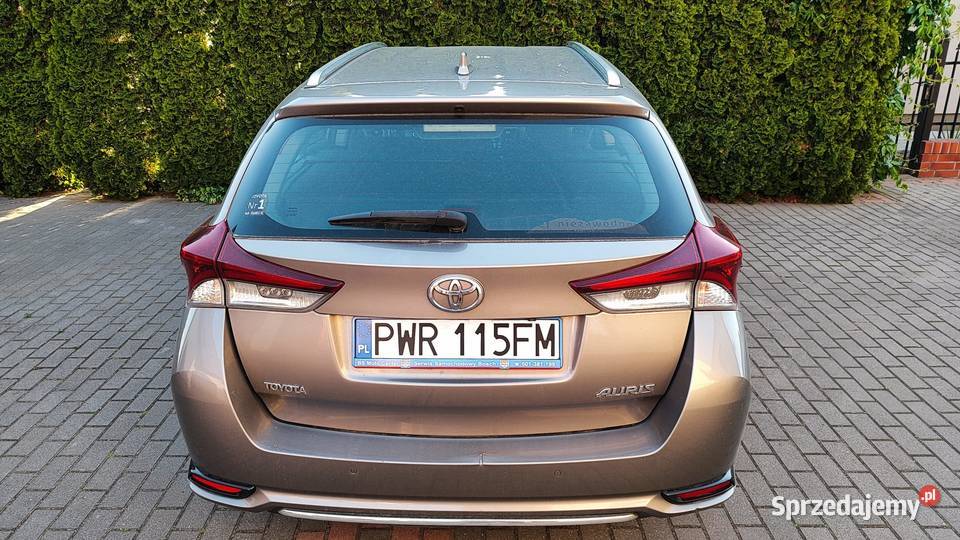 Toyota Auris Kombi 1600ccm 132 lpg 65l na 100 Orzechowo