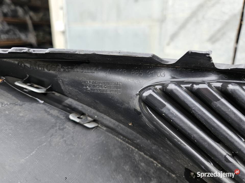 MERCEDES CLA W118 AMG KRATKA ŚRODKOWA ZDERZAKA Atrapy Międzychód