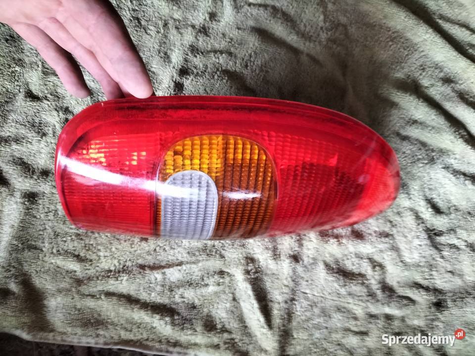 CORSA B LAMPA TYLNA TYŁ LEWA osobowe lubelskie Kamień-Kolonia