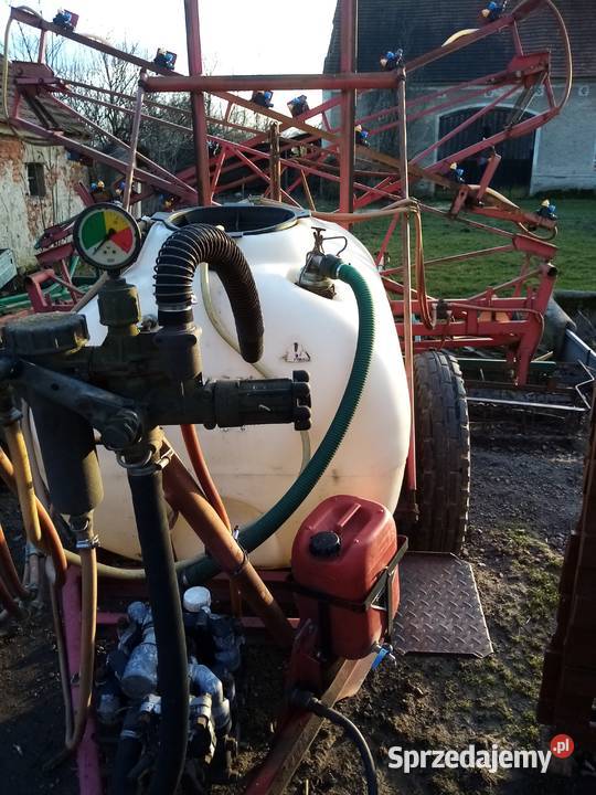 Sprzedam opryskiwacz PILMET ciągany 1000L Osiek sprzedam