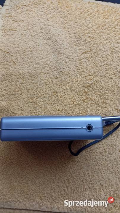 Sprzedam stare radyjko z latarką pasmo UHF śląskie Bytom