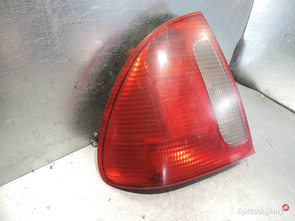 ROVER 400 SEDAN LAMPA LEWY TYŁ Rok produkcji 1999 małopolskie Nowy Sącz