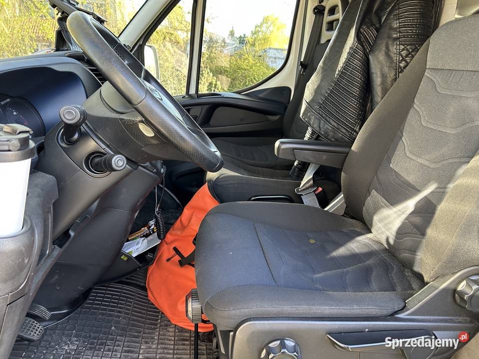 autolaweta IVECO 50C18 62 najazd ZAMIANA na osób manualna Poznań