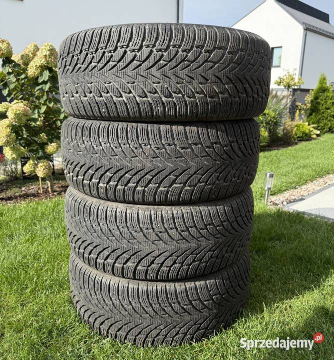Opony zimowe Nokian TYRES WR SUV 4 4 sztuki 62 pomorskie Gdańsk sprzedam