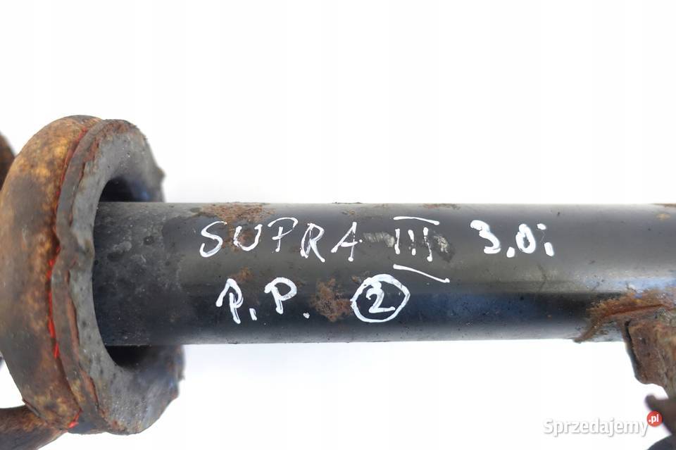 Toyota Supra III 30 i PRZEDNI AMORTYZATOR prawy Oświetlenie Rudka