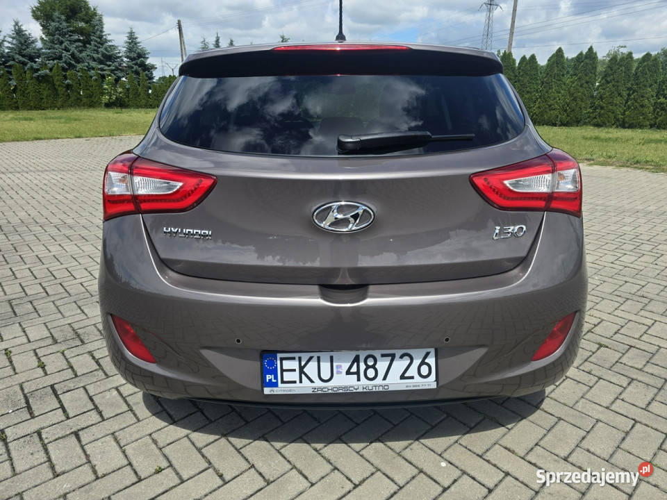 Hyundai i30 16crdi NavigacjaTempomatLedyKlimatr manualna Kutno
