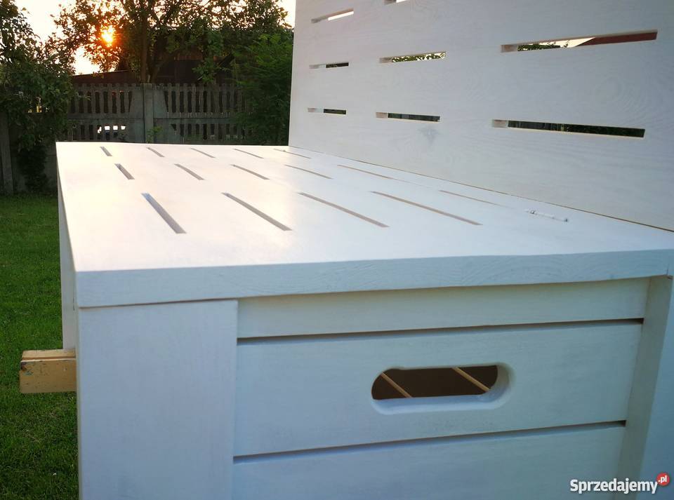 Drewniana skrzynia z oparciem ławka siedzisko z Krasów