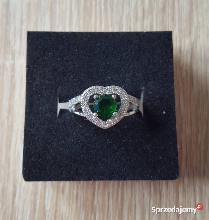 Nowy pierscionek srebrny kolor zielona cyrkonia Szczecin