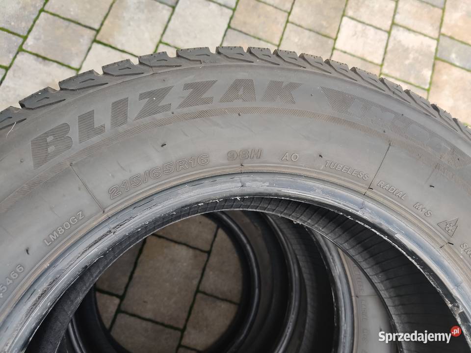 opony zimowe Bridgestone Blizzak LM80 21565 r16