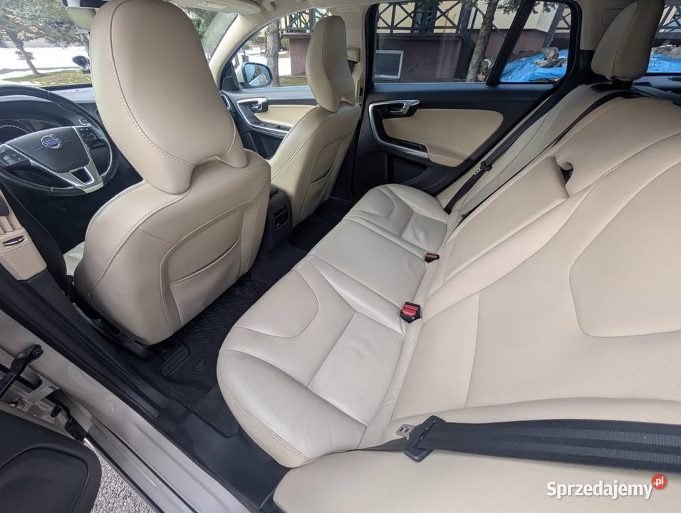 Volvo v60 2017 przyciemniane szyby małopolskie sprzedam