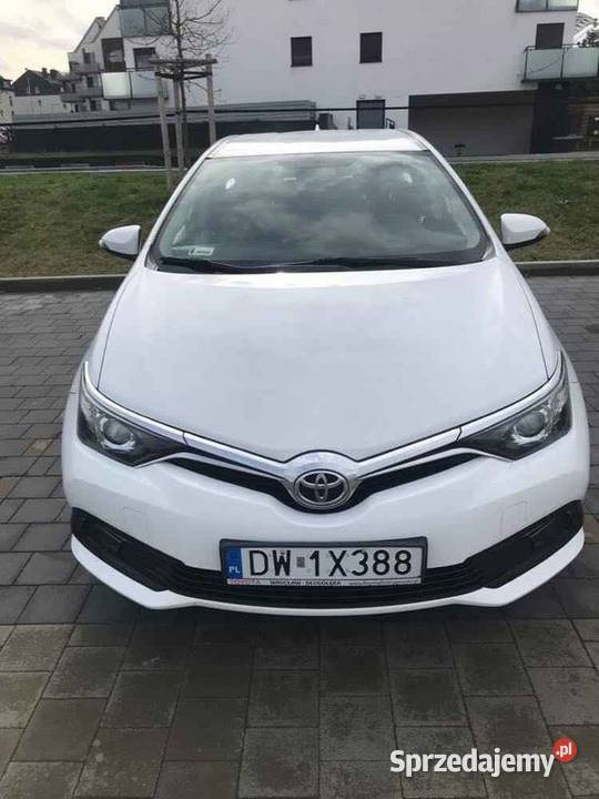 Toyotę Auris II Lift 2015 r Motoryzacja Wrocław
