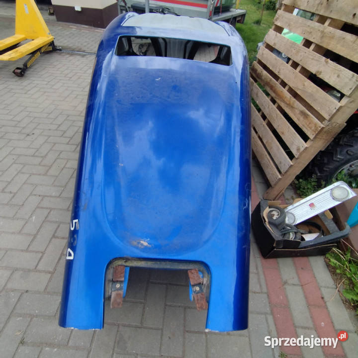 Maska do ciągnika Holland T8 sprzedam