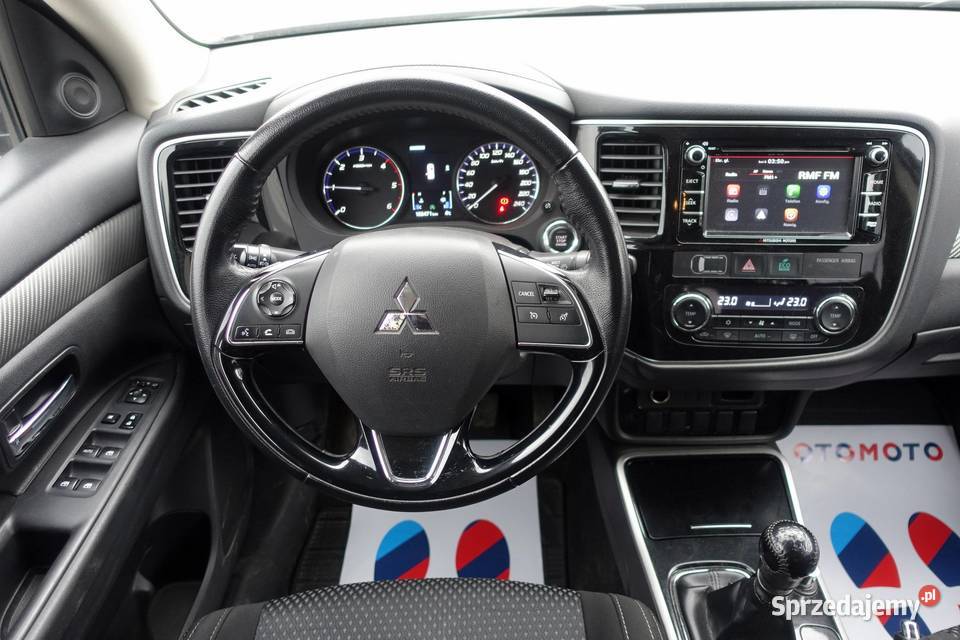 Mitsubishi Outlander 22DID 150 4WD 4x4 7osobowy światła przeciwmgielne