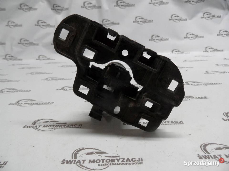 LEON II LIFT 12r spryskiwacz lampy prawy przód