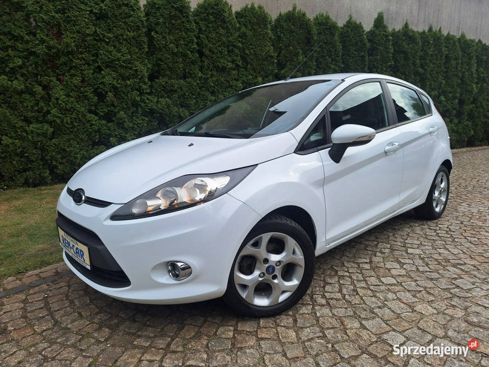 Ford Fiesta nieduży przebieg Mk7 2008 światła przeciwmgielne Siewierz