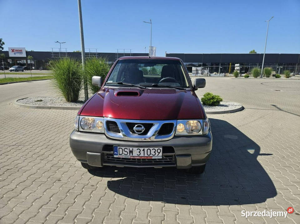 Nissan Terrano 30 153 klima 4x4 reduktor 2953cm3 Strzegom