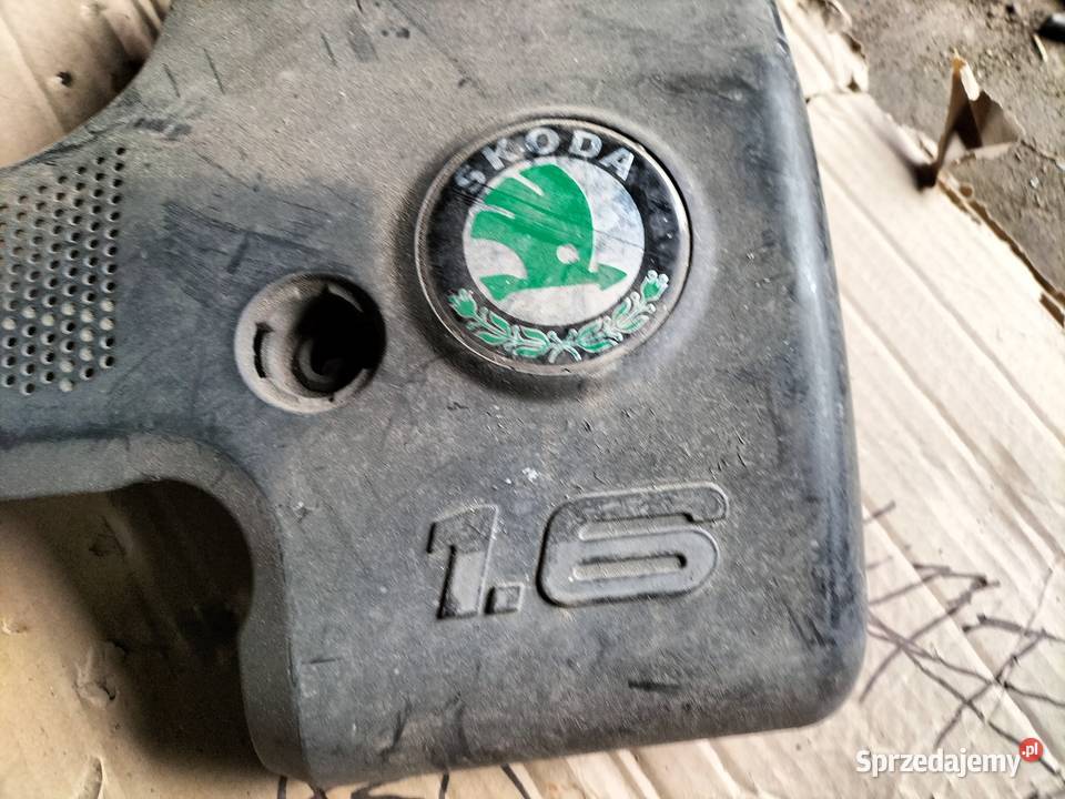 SKODA OCTAVIA 1 I 16 GÓRNA OSŁONA SILNIKA osobowe lubelskie Kamień-Kolonia