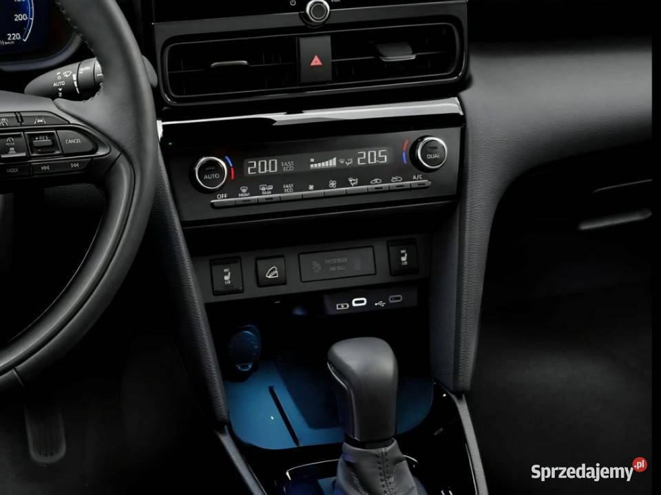 Toyota Yaris Cross 2022 Salon Polska 1Właściciel Białystok sprzedam