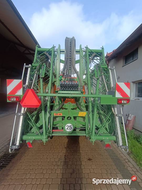 Opryskiwacz Amazone UG 3000 Bzowo