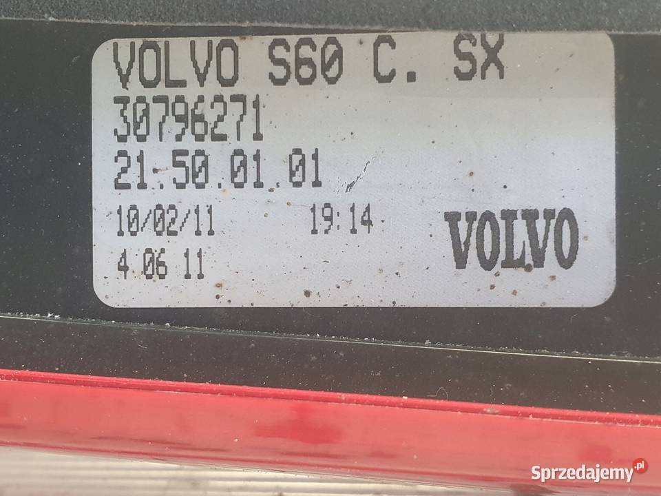 Volvo S60 II TYLNA LAMPA LEWA lewy tył kierowcy