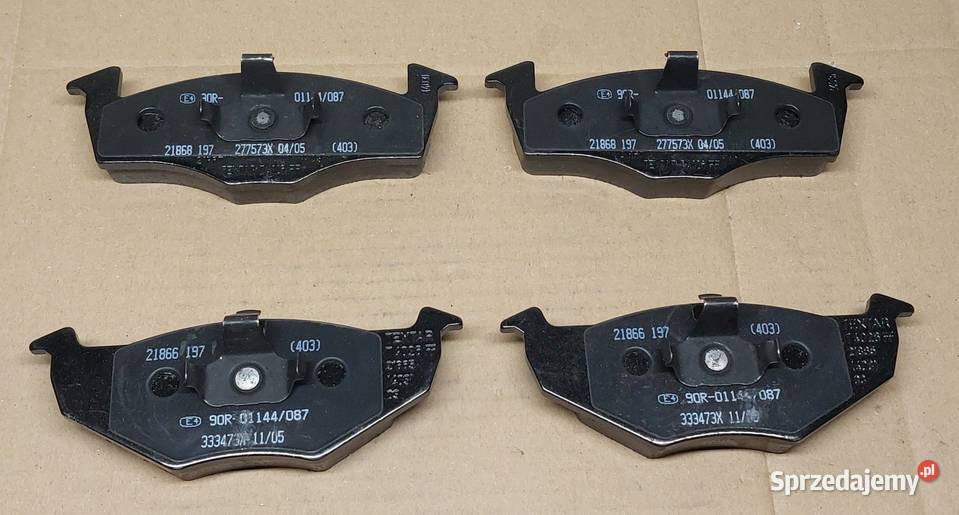 KLOCKI HAMULCOWE PRZÓD SEAT IBIZA II VW GOLF III