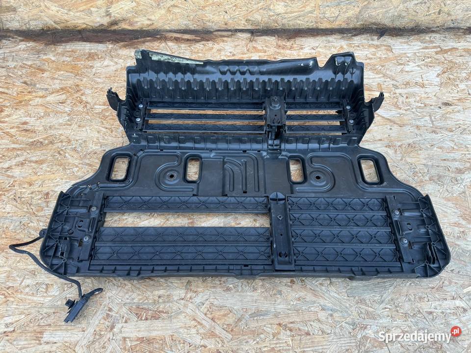 Roleta żaluzja wlot powietrza focus mk3 Części montażowe