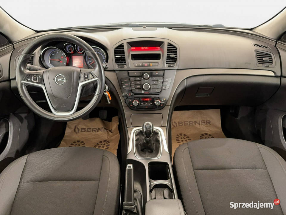 Opel Insignia Sports Tourer 20CDTI 130 M6 2011 r wielofunkcyjna kierownica Myślenice