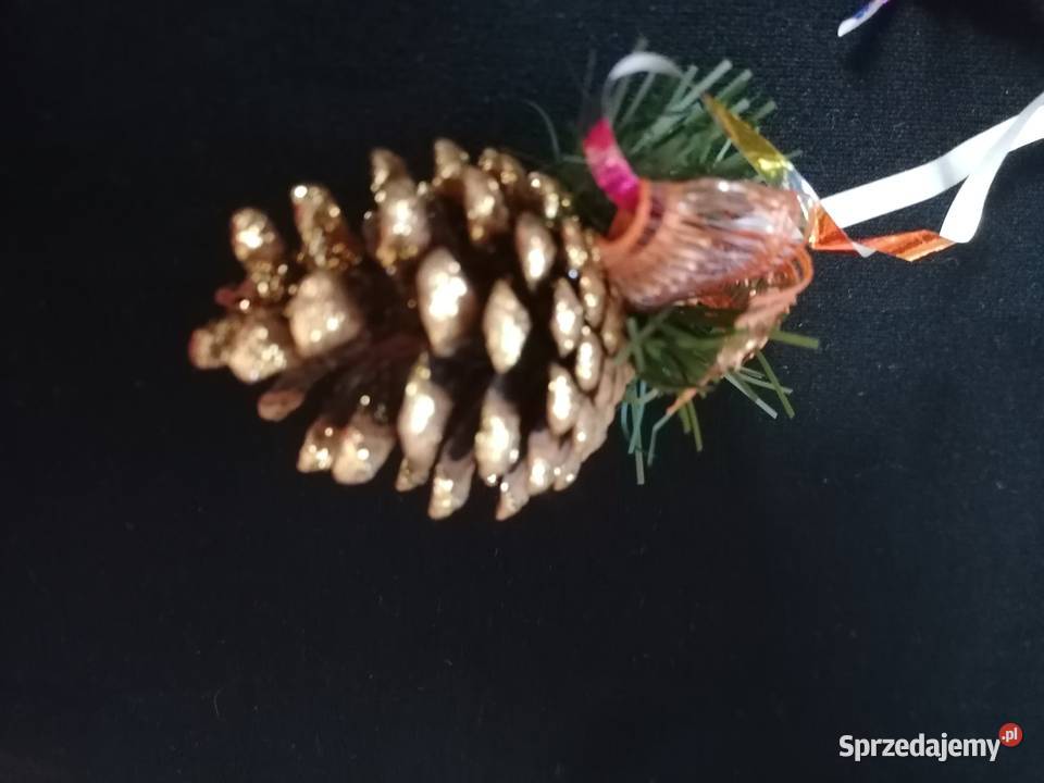 Szyszka na choinkęzłota Łódź