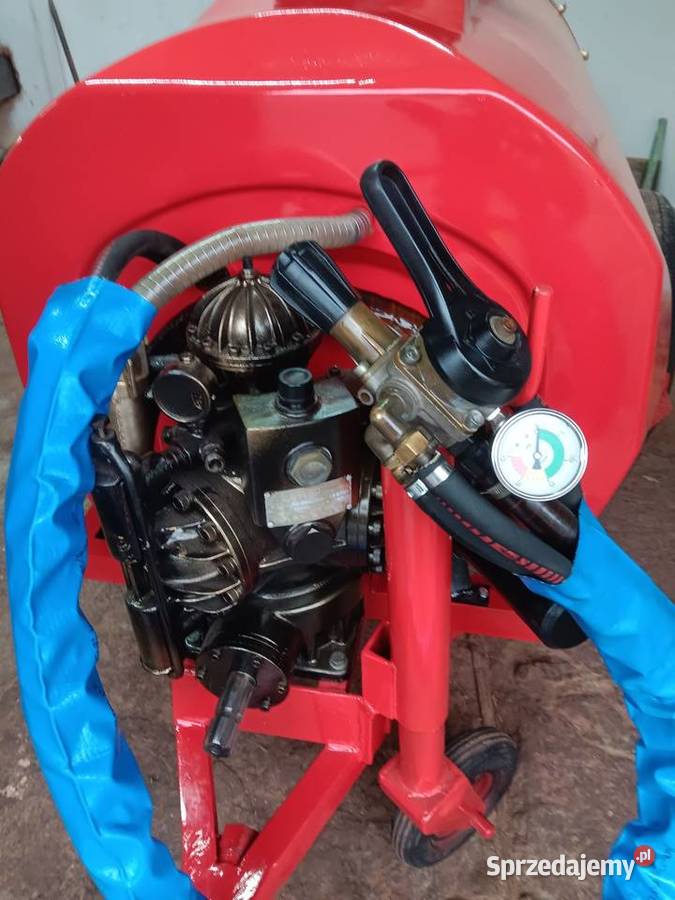 Opryskiwacz sadowniczy Steiner 1000l sprzedam
