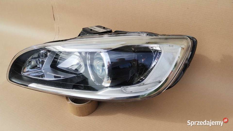 Lampa Lewa Bi Xenon Dynamic Skrętna Volvo V60 dolnośląskie sprzedam