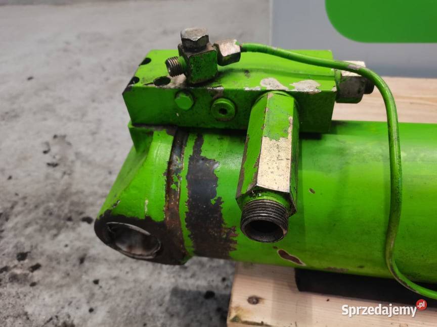 Merlo P 307 Cylinder hydrauliczny masztu Wilkowo sprzedam