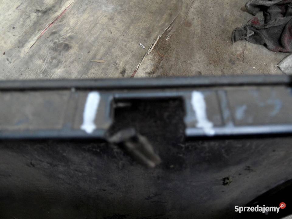 AUDI A4 B7 SLINE 07r zderzak tył osobowe