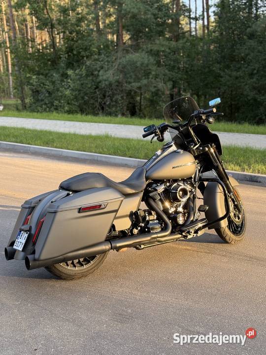 Harley Road King jedyny w Polsce Rok produkcji 2018 Białystok sprzedam