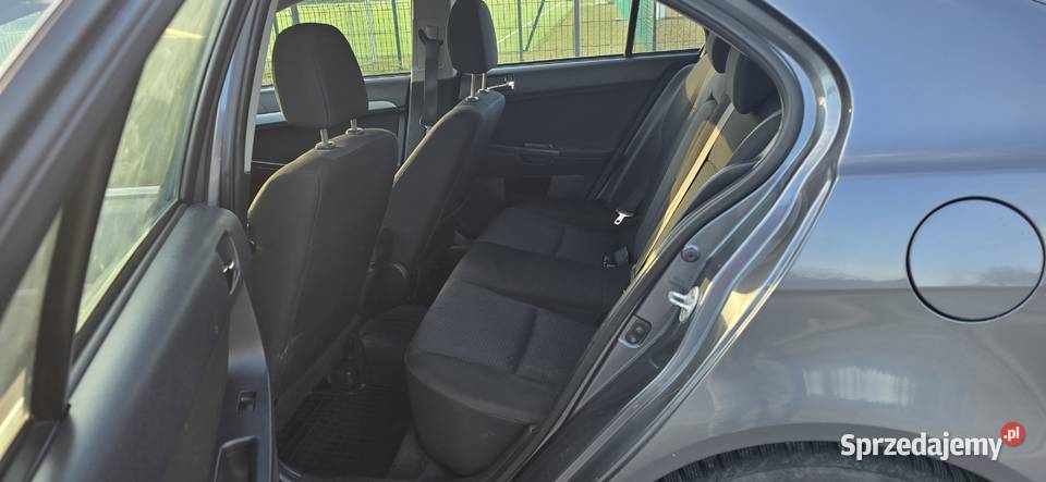 18 Salon LPG Klimatyzacja Bluetooth kupiony w polskim salonie Andrespol